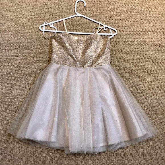 Un deux trois girls dress size 10 - Picture 2 of 2